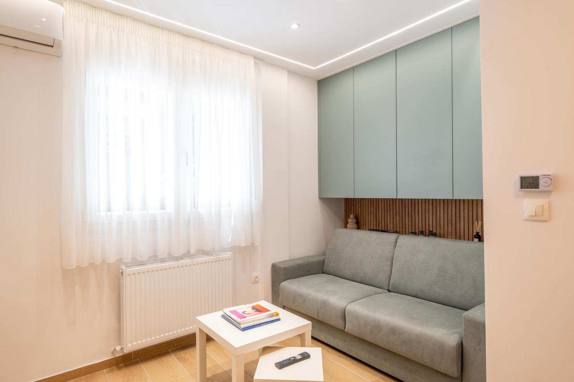 Honey Oak & Cream Patio By Nest Apartment Tesalonika Bagian luar foto