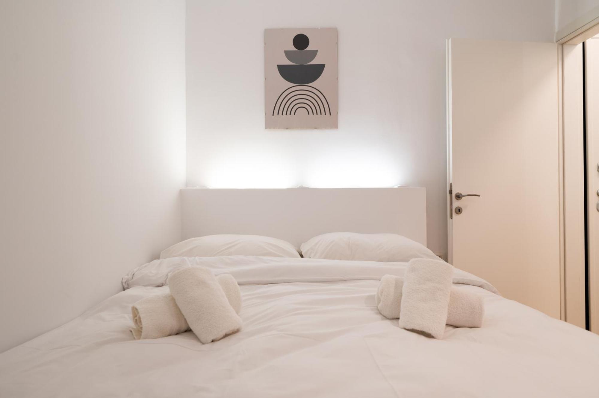 Honey Oak & Cream Patio By Nest Apartment Tesalonika Bagian luar foto